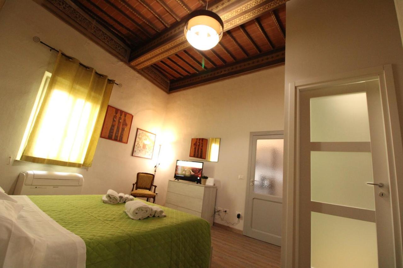 Nora'S House Apartamento Siena Exterior foto